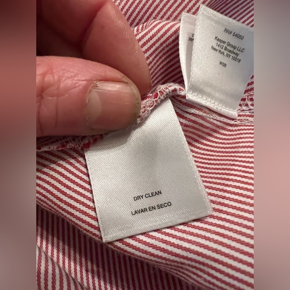 NINE WEST Red and white stripe with embroidered floral design top size L - Picture 10 of 14